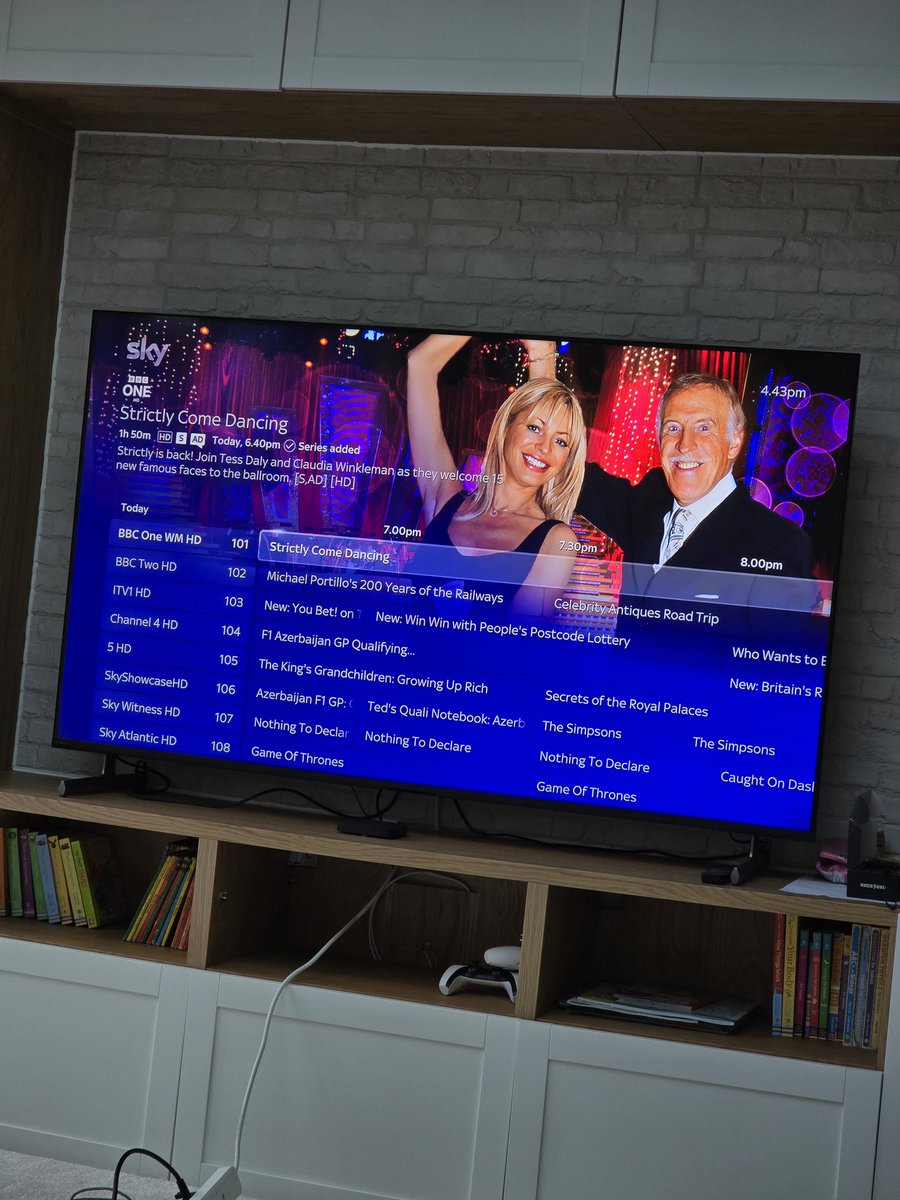 MissTeach tweet media