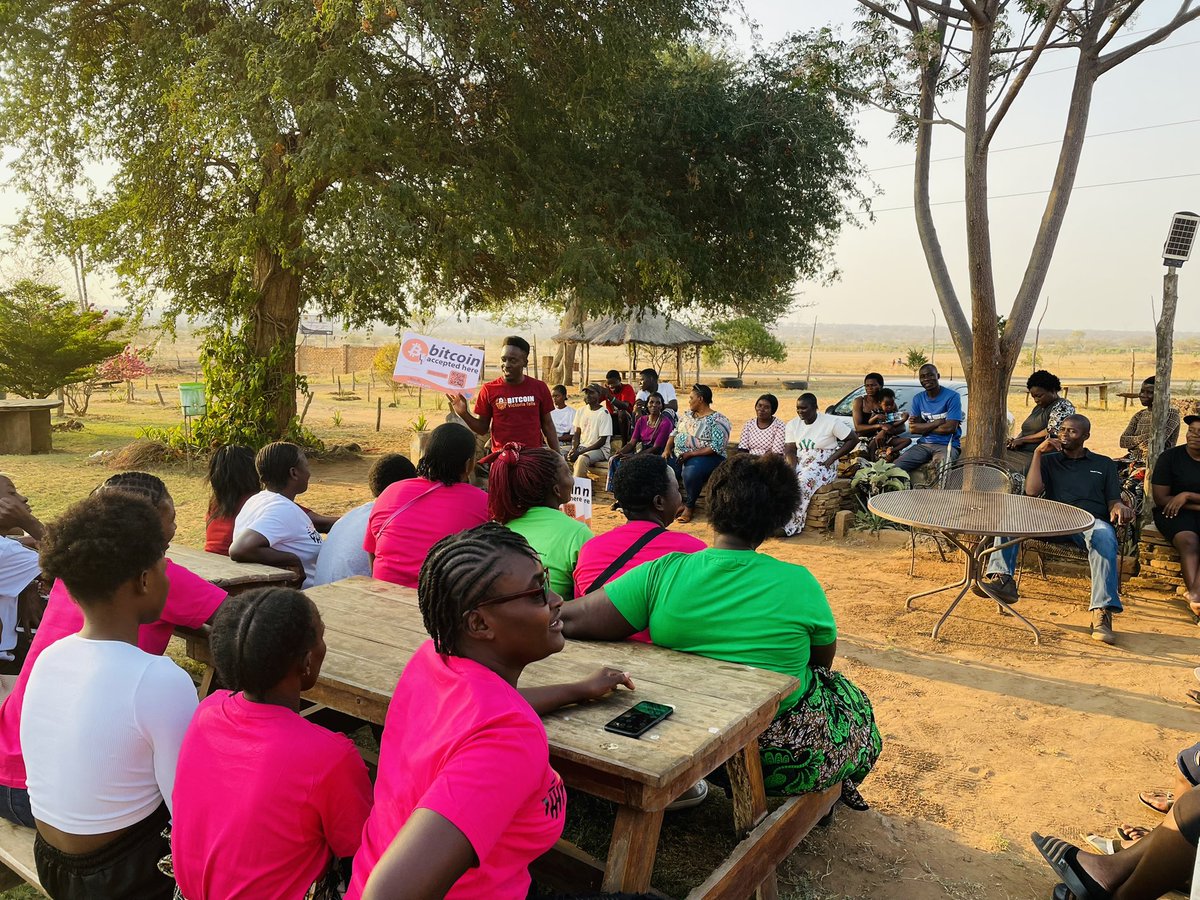 BitcoinVicFalls's tweet photo. Amazing meetup in Mukuni Vilage.

Located near Victoria Falls in Zambia, is the main settlement of the Mukuni Chiefdom, home to the Leya people. Founded in the 13th century, it has around 7000 residents. The village relies on tourism and crafts for income.

Signal is high 🔥 https://t.co/EKakWpXuLl