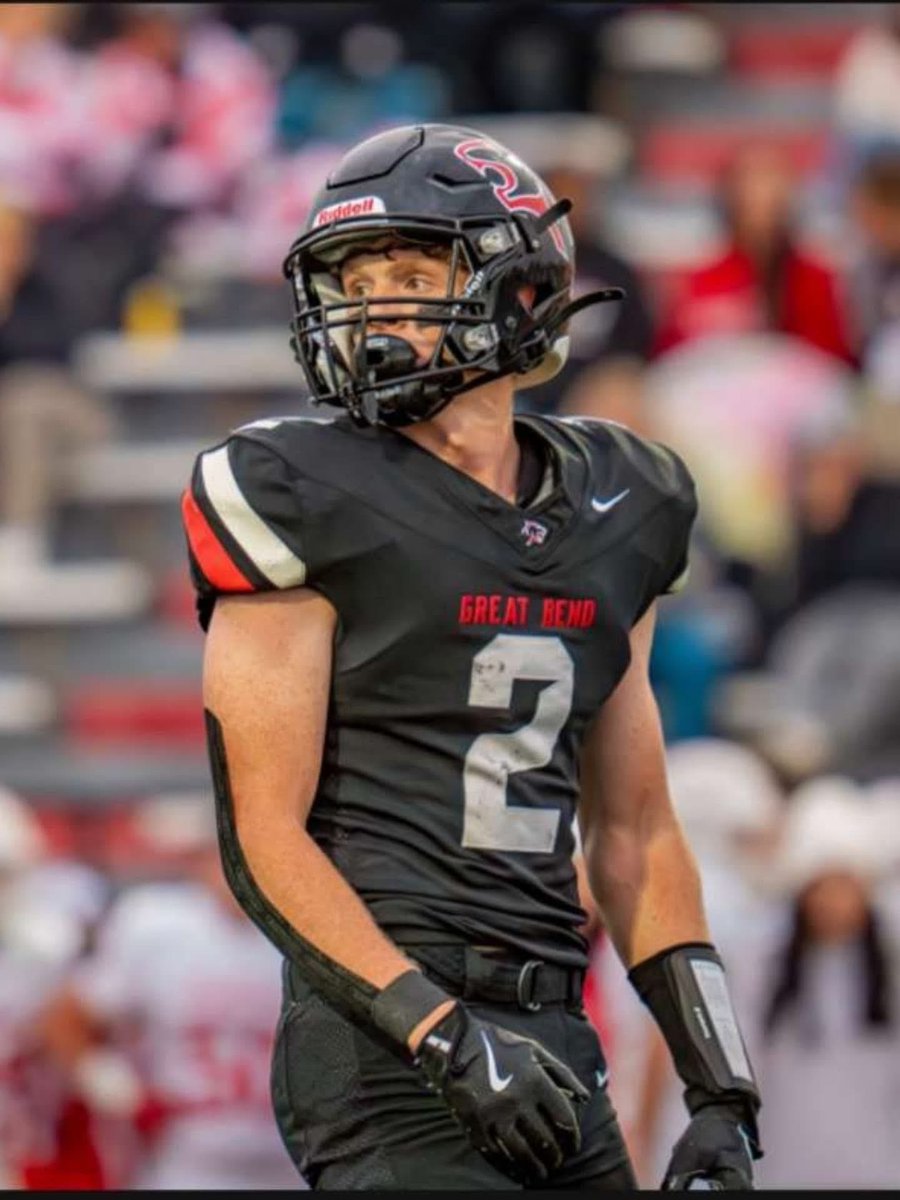 <a href="/coop_ao/">Cooper Ohnmacht</a> with a heck of a stat line last night vs Buhler. 

1 passing TD, 13 reception (school record) 166 yards 1 TD, 4 tackles 1 TFL, 1 interception, 1 forced fumble