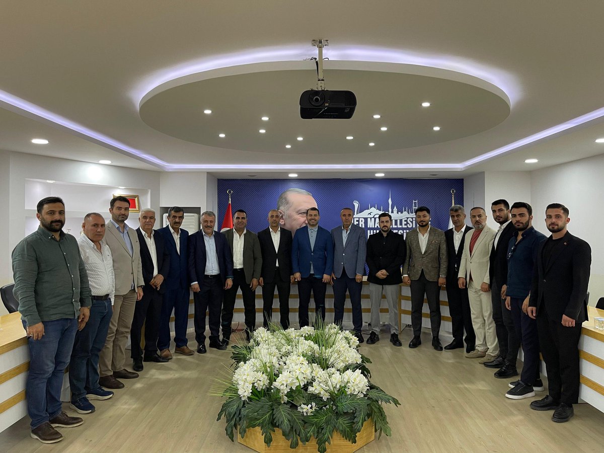 serefcolak's tweet photo. Öztaş 500 T Başkanı Alparslan GÜNEŞ ve yönetimine nazik ziyaretleri için teşekkür ediyor, çalışmalarında kolaylıklar diliyorum. https://t.co/LtID28sO37
