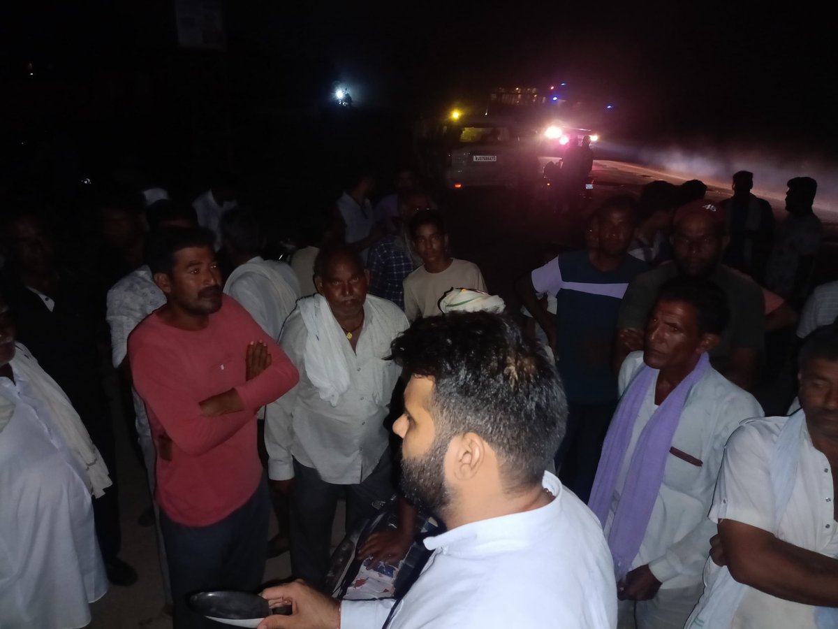 मैंने #बाकलिया पहुँच कर किसानों से बातचीत की !!
#VikasBurdak #ladnun