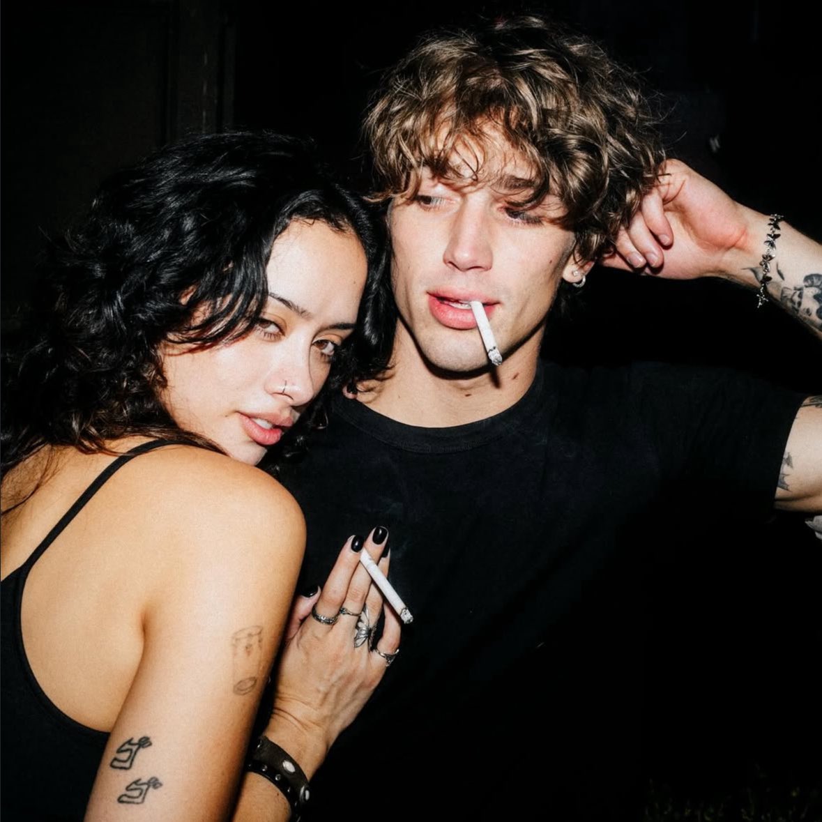 acervohacker's tweet image. CASAL DO ANO!