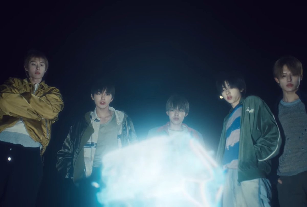 cortisnation's tweet image. cortis showed us that the “joyride” is not about control or following the system but about embracing chaos, uncertainty and rewriting the rules. they reject destiny, refuse to be “machines” and rebuild life on their own terms