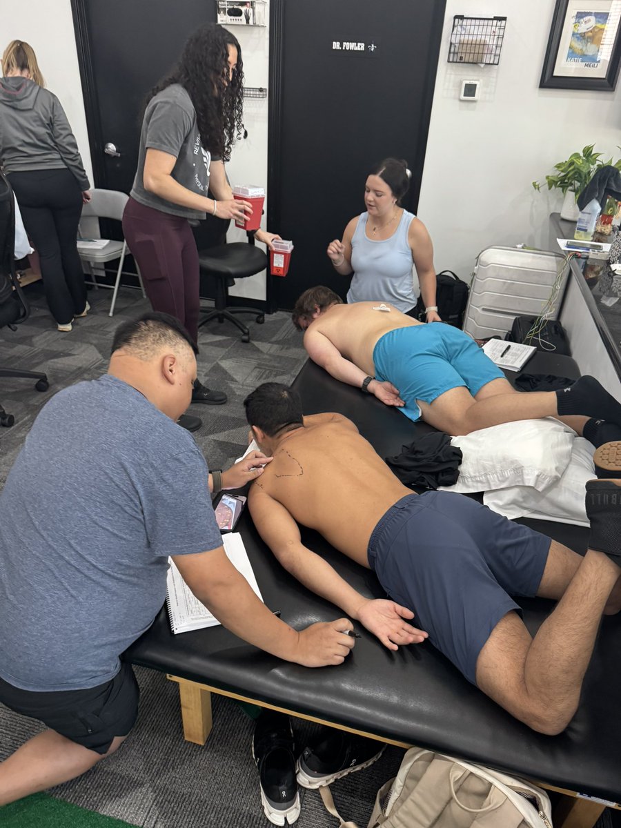 phxopt's tweet photo. @DrDunning assisting with Dr. Bryan Dihn, instructing 28 PT’s, PTA’s and DC’s the power and evidence behind electrical dry needling for the upper quarter, in Dallas, TX #AAMT #OsteopracticPT #GetPTFirst #FellowshipTrained #DryNeedling https://t.co/7cIjtJjTfq