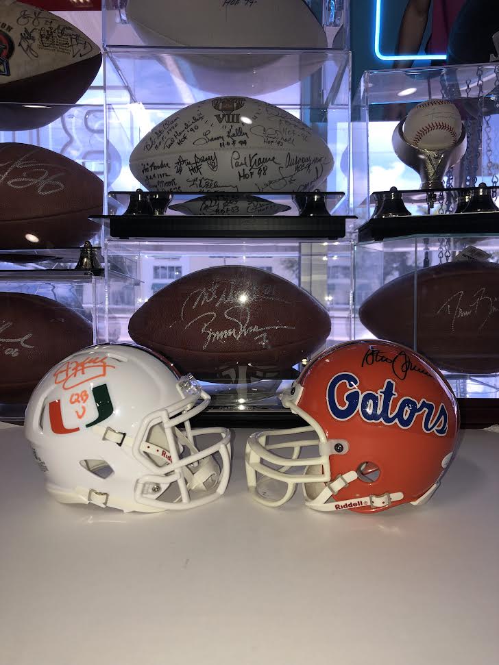 🏈BATTLE OF FLORIDA!!! Florida Gators vs Miami Hurricanes!!!! Tonight @7:30pm. Will the Gators downgrade the Canes to a tropical depression or will the Canes send the Gators back to the swamp hungry? Lets us know your picks!