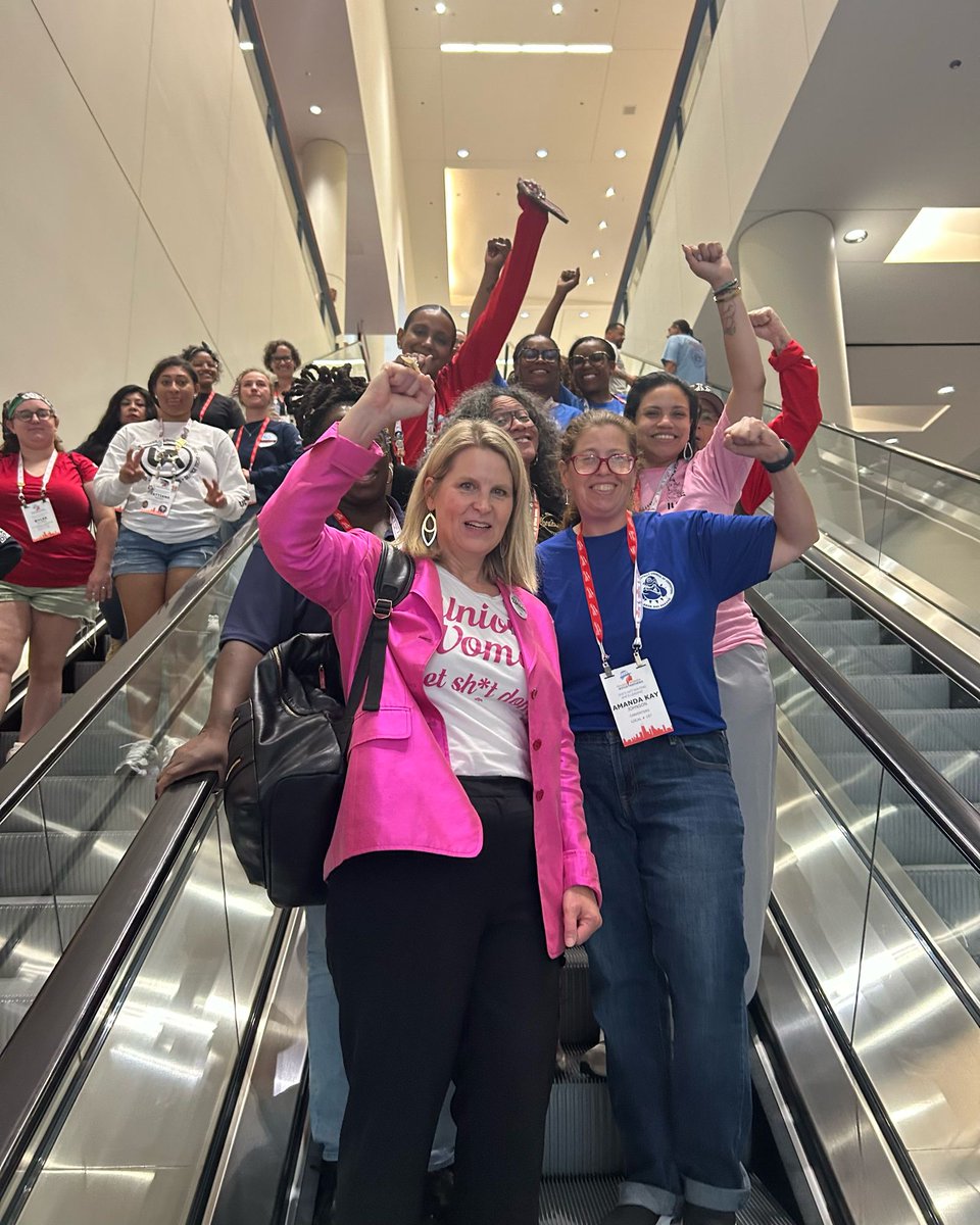 CentralLaborNYC's tweet photo. NYC is well-represented at the Tradeswomen Build Nations Conference! Shout out to AFL-CIO President Shuler! When we show up together, we win together! #TWBN https://t.co/yB9fRbKE1R