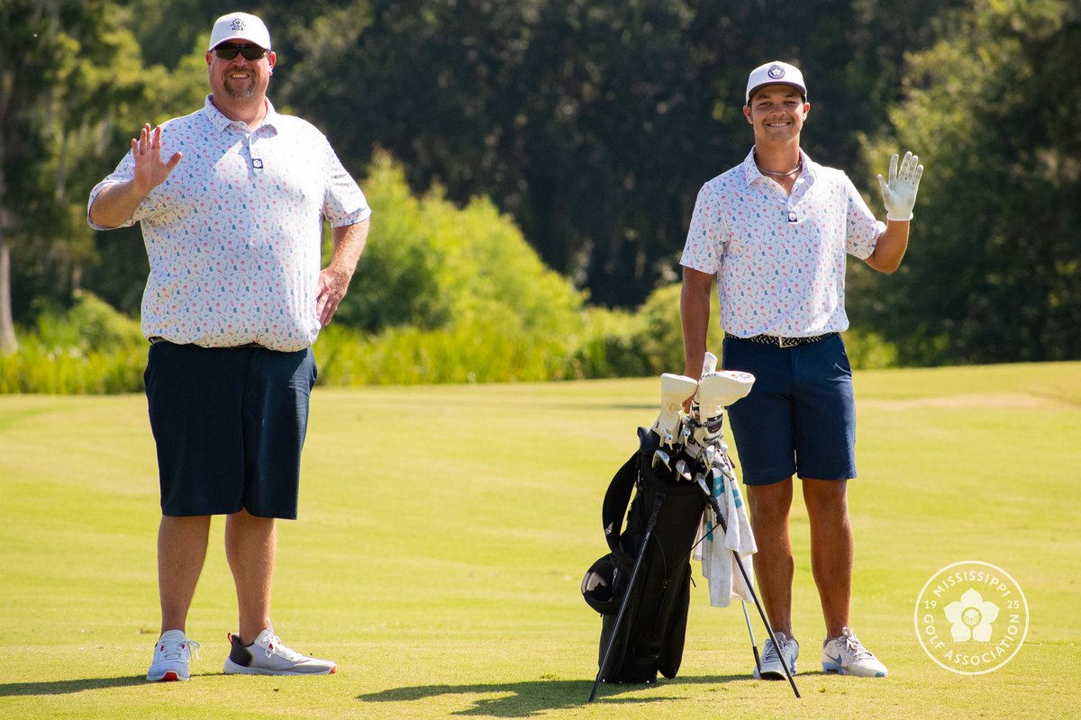 Hello from the Jr. River Cup!👋👋

Follow along all day, here⤵️

shorturl.at/gR8Nc