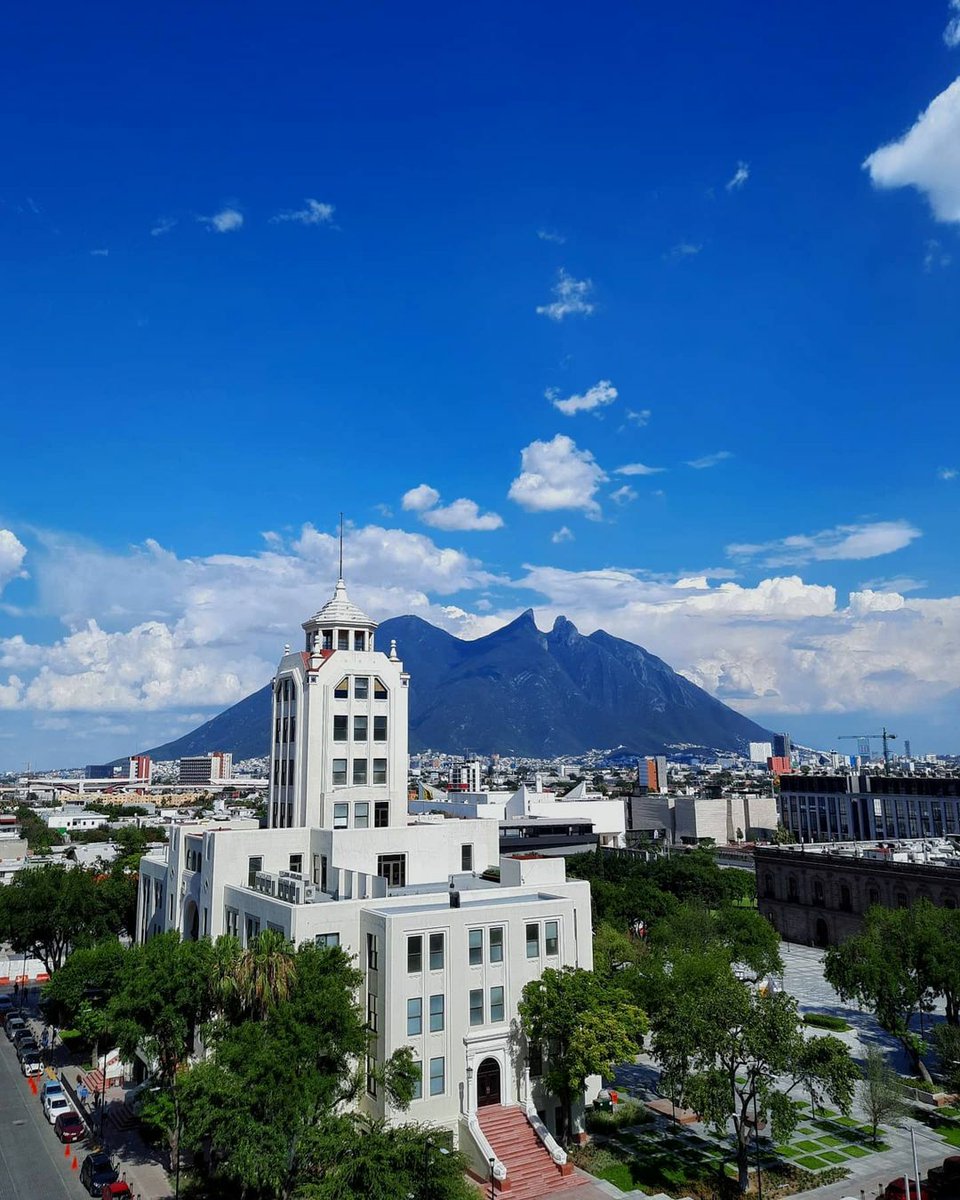 mty_360's tweet photo. ¡Hoy se cumplen 4️⃣2️⃣9️⃣ años de la fundación de la Ciudad Metropolitana de Monterrey! https://t.co/Sj8bmWcV8n