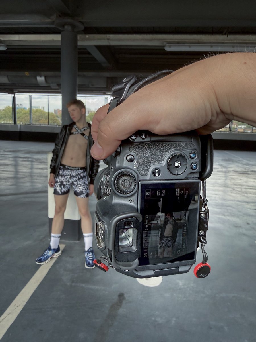 A little BTS from today’s photoshoot with the sexy <a href="/OwenXBanks/">Owen Banks</a> in his lovely new <a href="/MrRiegillio/">MR. Riegillio</a> gear