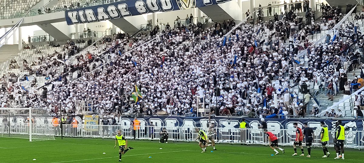 NeyPhilippe's tweet image. Bordeaux - Angoulême 0️⃣-0️⃣