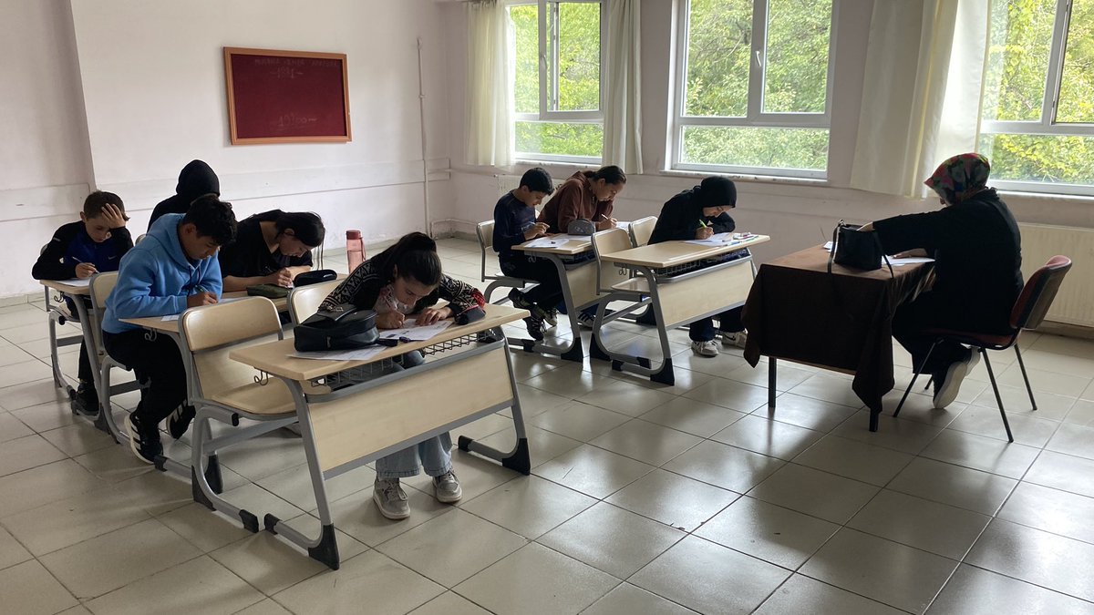 8. Sınıf hazırbulunuşluk sınavımızı yaptık.
<a href="/UfukMurat25/">Ufuk MURAT</a> 
<a href="/lokmanyagiz25/">LOKMAN YAĞIZ</a> 
<a href="/MemTortum/">Tortum İlçe MEM</a>