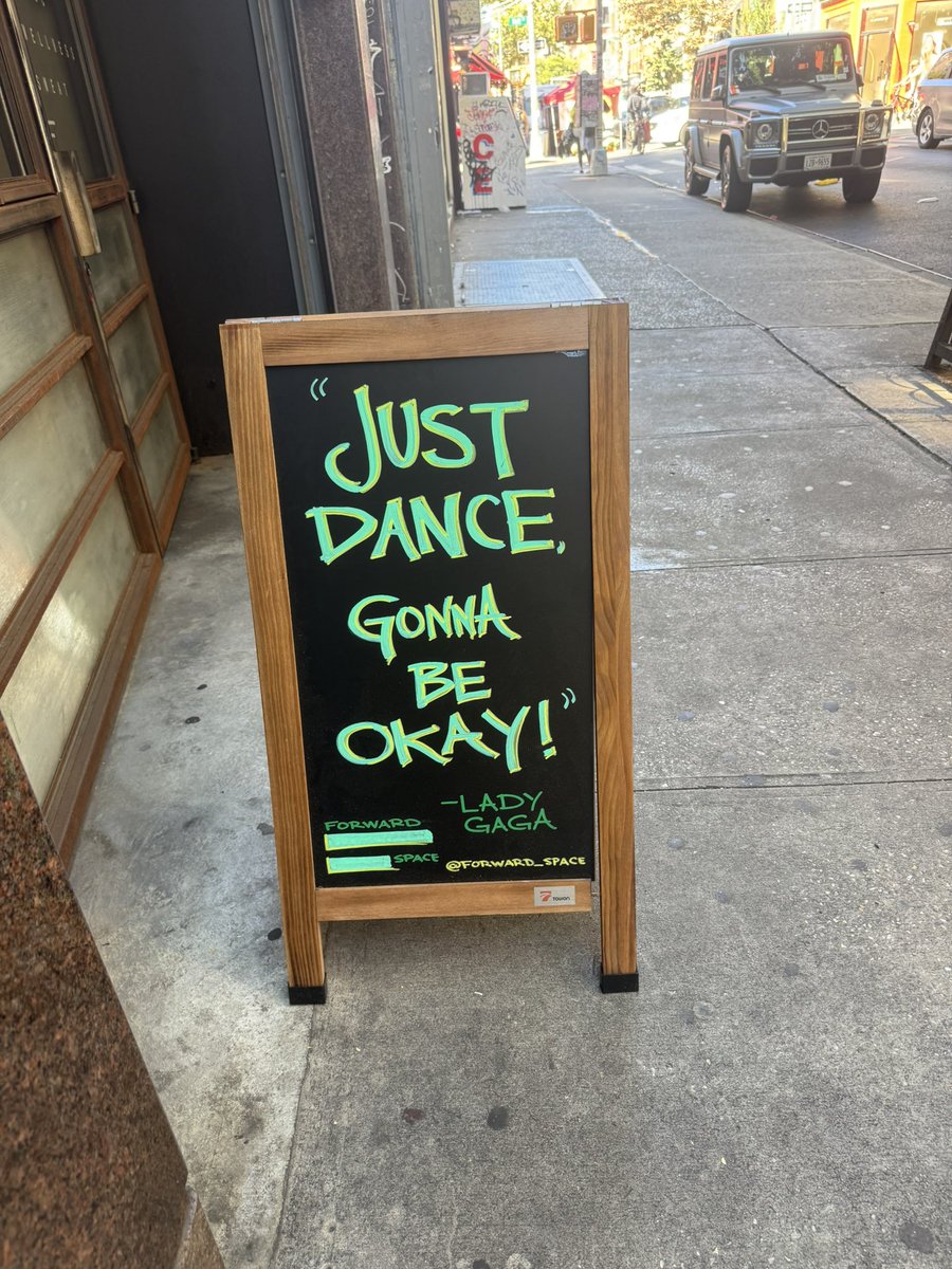 Monster4Gaga24's tweet photo. she’s everywhere😭 https://t.co/52n2RpauE6