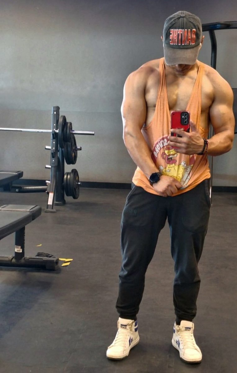 Por favor 🙏 a uds les pido que me apoyen no les cuesta nada 
facebook.com/share/1CNie5Cw…  
Entren de favor 🙏 busquen mi foto , ahí le dan ❤️ y es todo , yo de verdad necesito de su apoyo no les cuesta nada , voten por mi 🙏🥹 y de antemano muchas gracias, si me ayudan a compartir