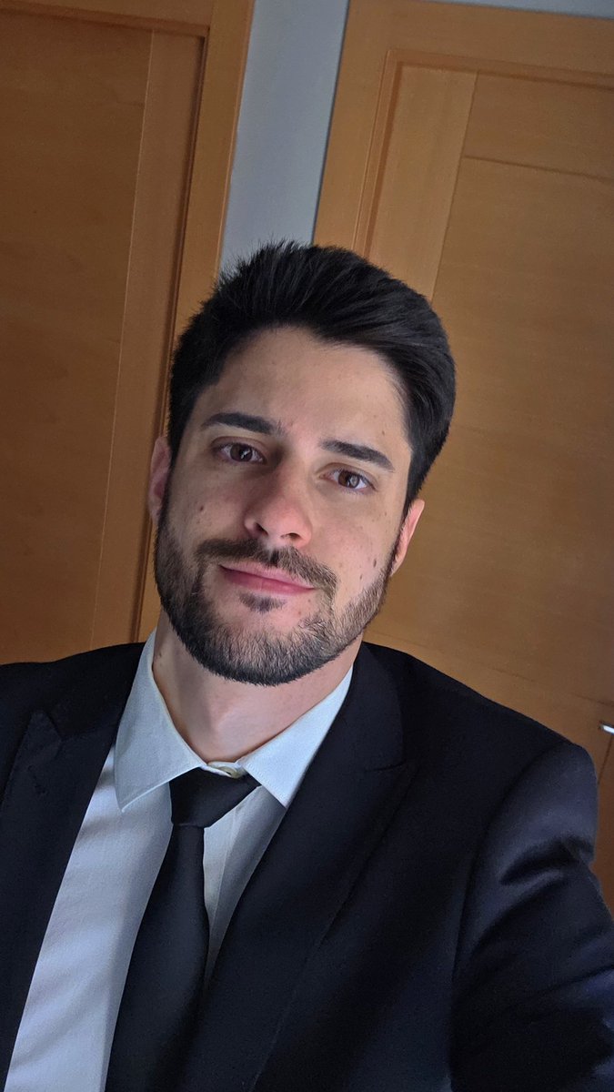 AlberStelar's tweet photo. Hoy me voy de boda 🤵🏻‍♂️ https://t.co/ejW5bckcwb