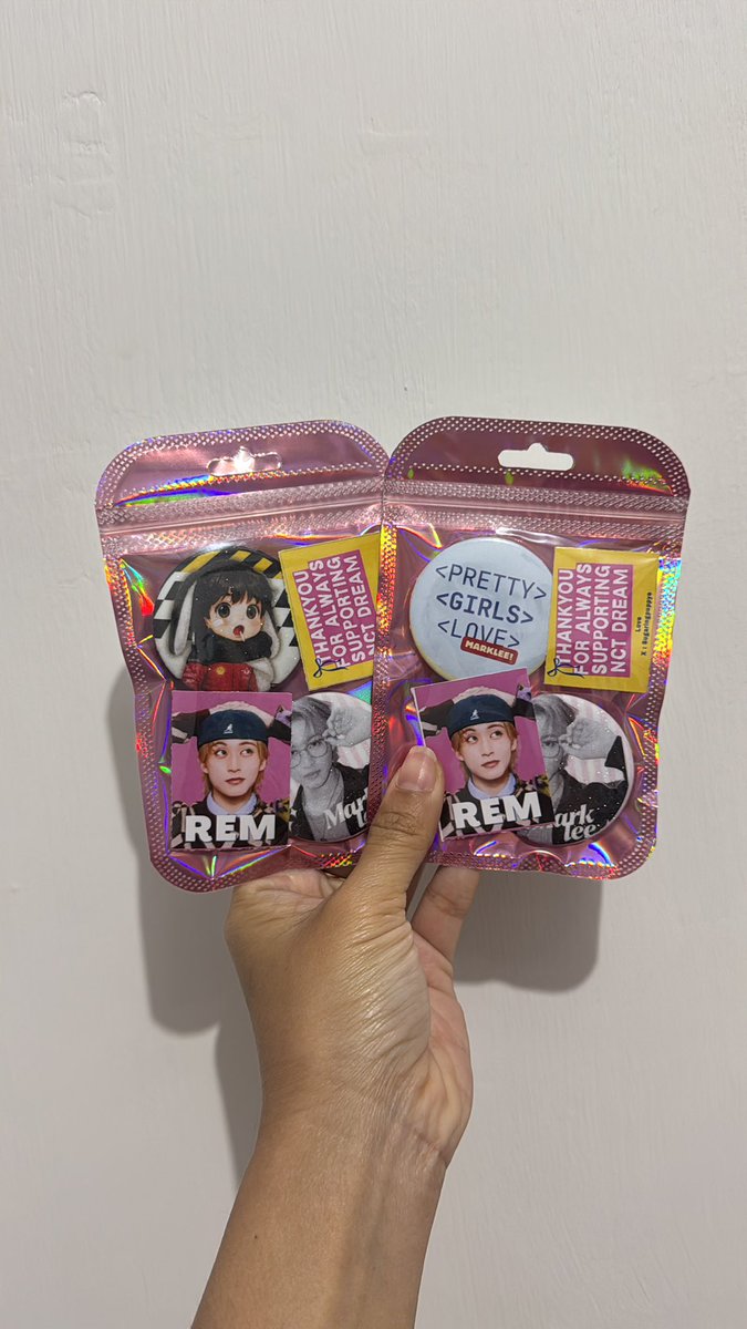 ۶ৎ Freebies TDS 4 in Jakarta⋆.𐙚 ̊

📍JIS
📆 Day 1 &amp; Day 2
⏱️ TBA

how to claim?
⋆˙⟡ rt &amp; like will be appreciated 
⋆˙⟡ tag me if you get the freebies

✮⋆˙limeted qty✮⋆˙
See you theree! 𝜗ৎ

#TDS4JKT #THEDREAMSHOW4