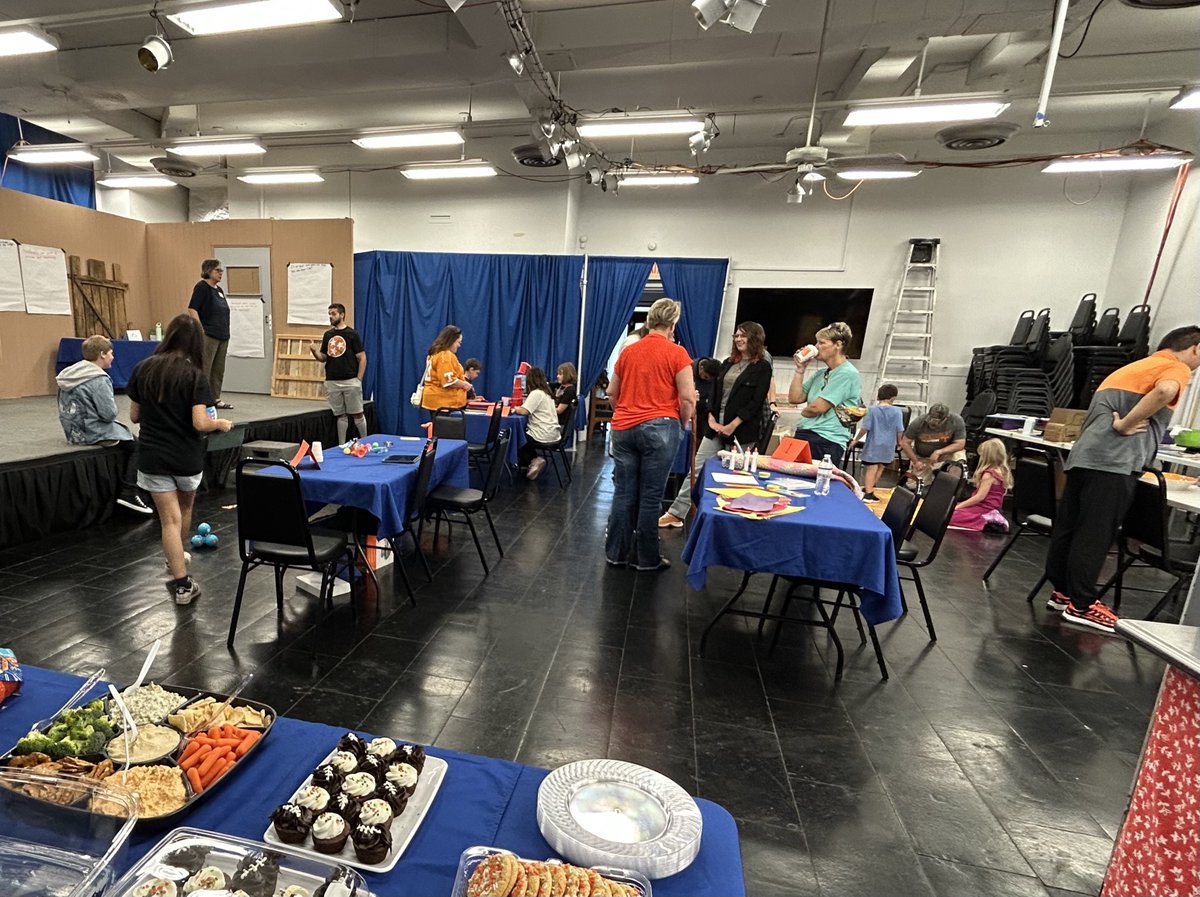 We would like to thank everyone who joined us for our STEM Exchange/Regional Meeting this past Saturday! We had a great time engaging in activities and conversations about STEM in the community.