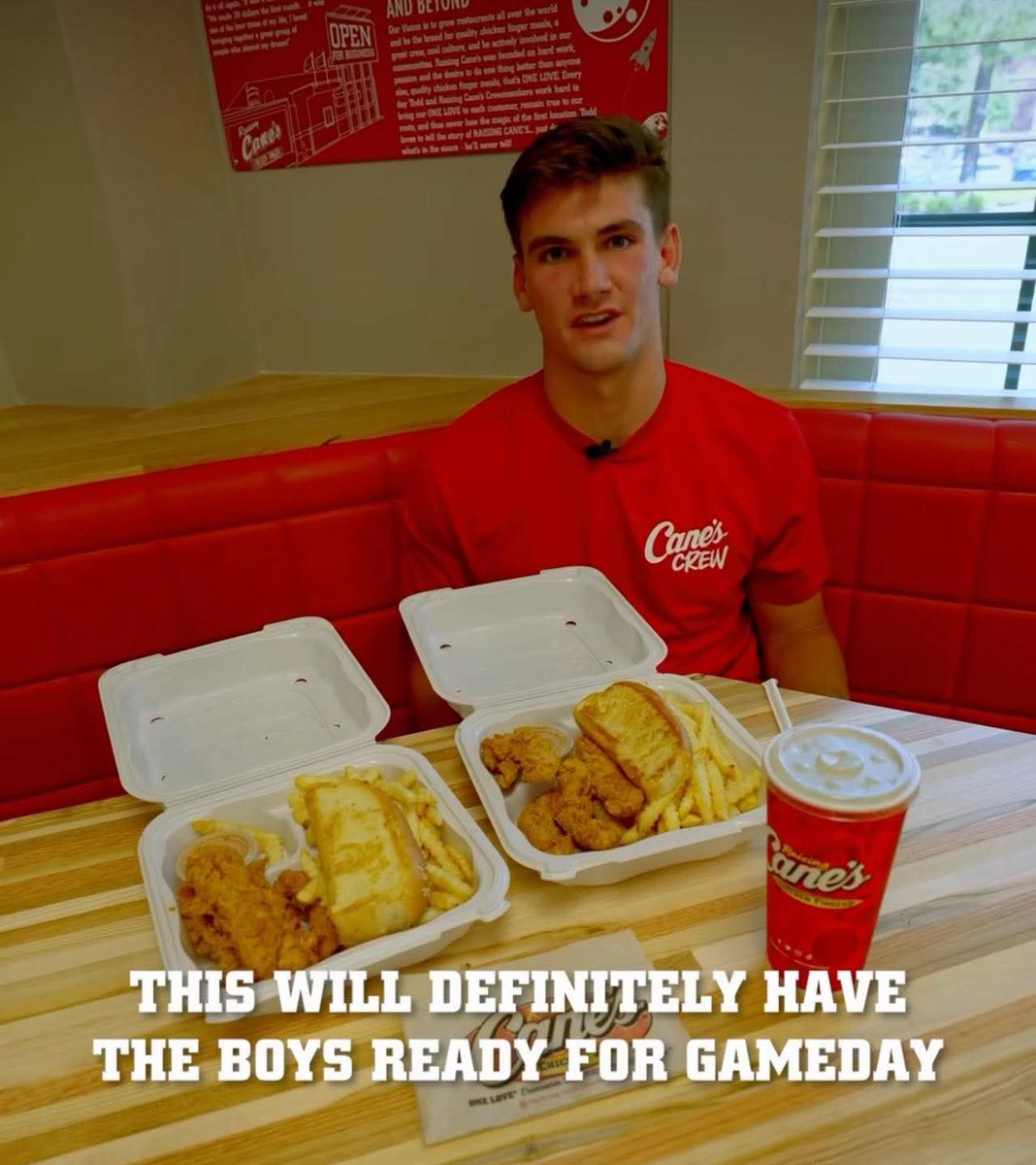 jerrysandersRTR's tweet photo. Congrats to Ty Simpson on landing an NIL deal with Raising Canes ... 🐘🅰️🌊 https://t.co/UEjIupExCF