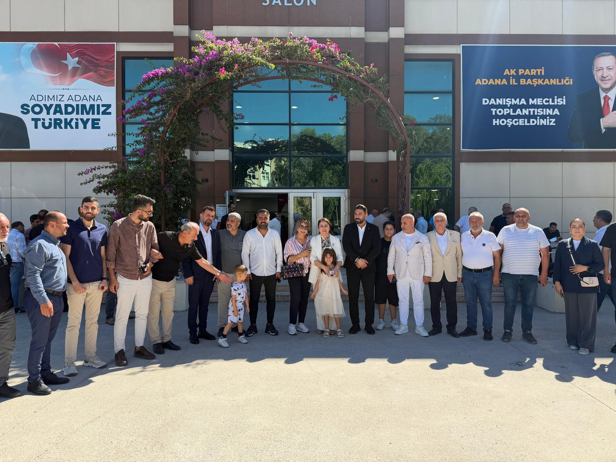 AK davamızın kutlu yürüyüşüne katkı sunmak, milletimize daha güçlü hizmet etmenin yollarını istişare etmek üzere; Erzurum Milletvekilimiz ve İl Koordinatörümüz Sn. Mehmet Emin Öz, Milletvekillerimiz Sn. Abdullah Doğru, Sn. Faruk Aytek, İl Başkanımız Sn. Tamer Dağlı ve kıymetli