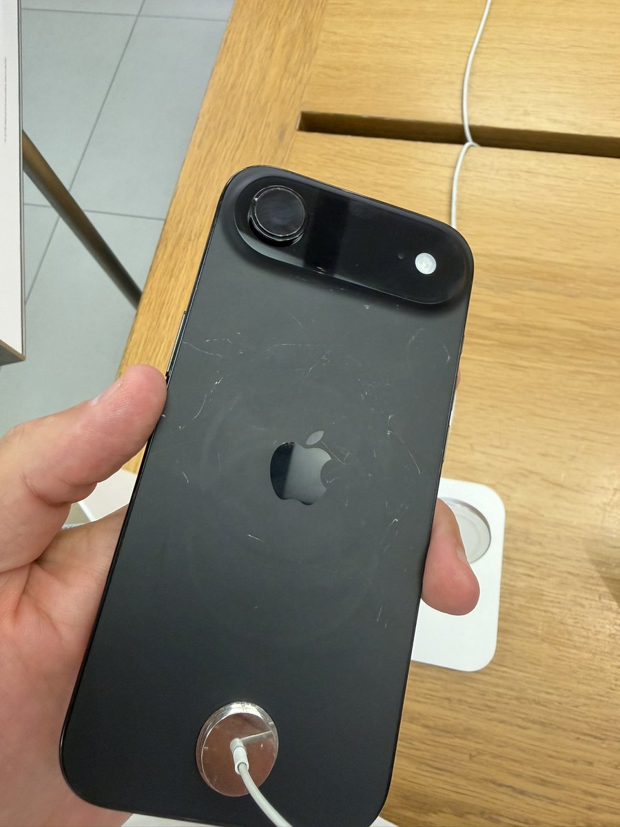 Ryan Jones tweet media