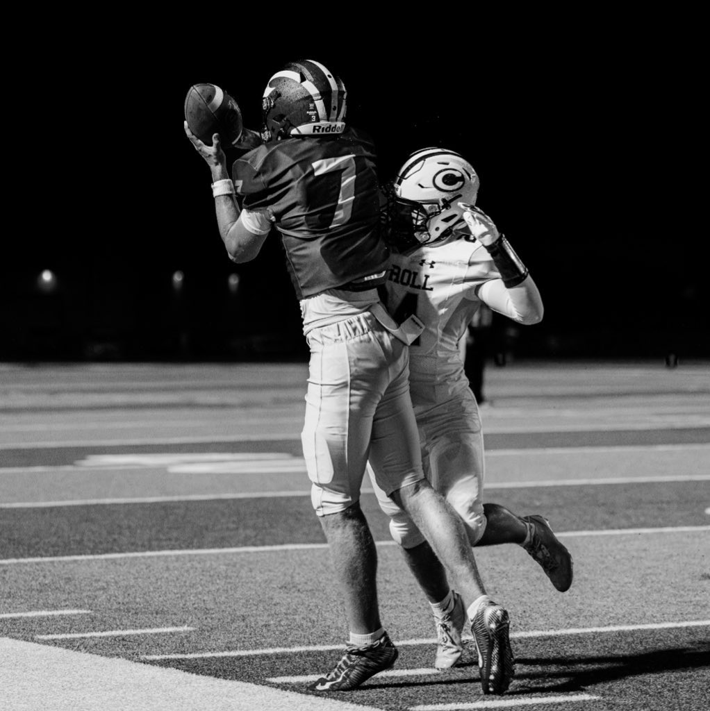 Weeks 1-3
3-0
321 Yards
19 Receptions
1 TD
hudl.com/v/2SbNVs