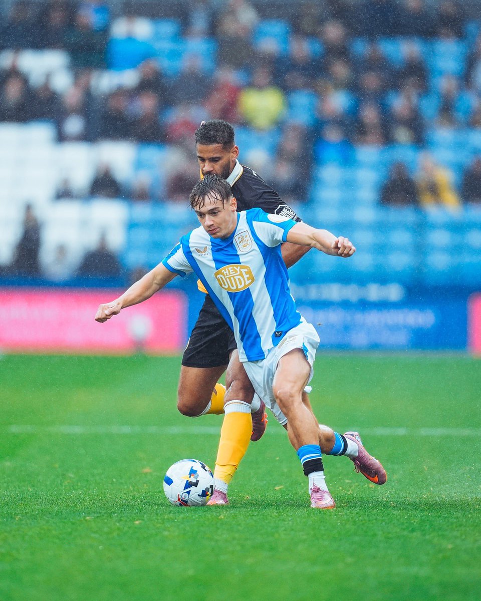 ⏱️ It's full-time at The Accu Stadium!

At the match or watched somewhere else? Tell us: 

➕ One plus from the game
➖ One minus from the game

Go👇

#htafc