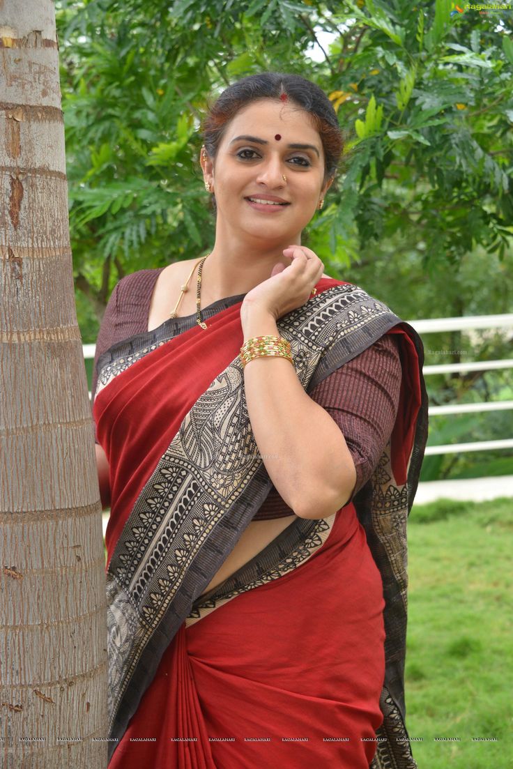 Image Viskrutha Sucindra, Pavitra Lokesh Biography Father, Height, Age Naresh Pavitra Lokesh Aunty Love Marriage Collections iiQ8 | Biography, Networth, Education