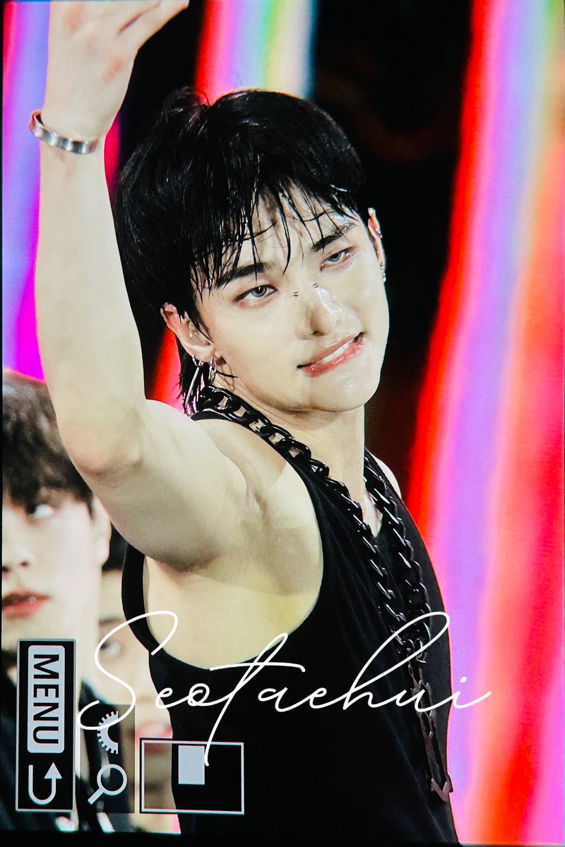 Seotaehui_'s tweet photo. 250920 [2025 𝗧𝗛𝗘 𝗙𝗔𝗖𝗧 𝗠𝗨𝗦𝗜𝗖 𝗔𝗪𝗔𝗥𝗗𝗦]

땀 진쨔… 🤭

#TMA2025 #TMA #Straykids #스트레이키즈
#Hyunjin #현진 https://t.co/m3IxrmFyJ7