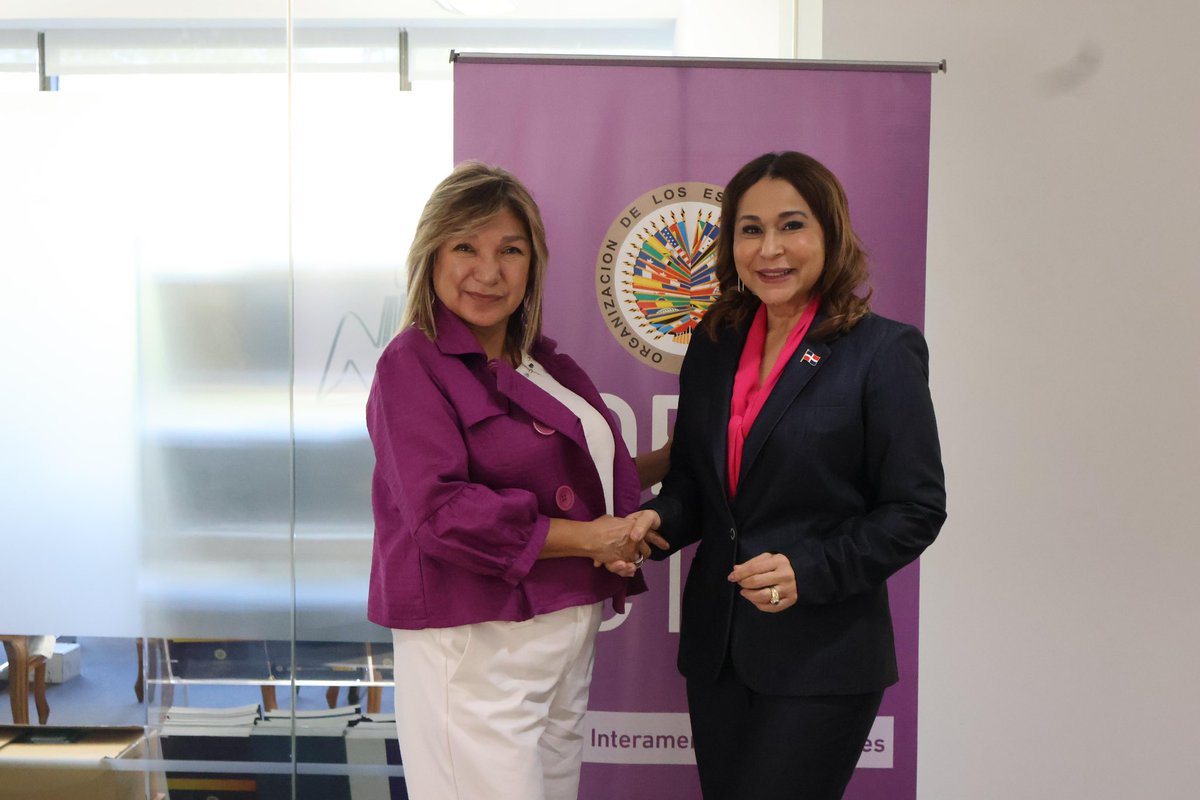 Mayra Jiménez (@mayrajimeneztfj) on Twitter photo Agradezco a Alejandra Mora Mora, secretaria ejecutiva de la Comisión Interamericana de Mujeres (<a href="/CIMOEA/">Comisión Interamericana de Mujeres (CIM)</a>), por su disposición y apertura para sostener este encuentro tan productivo, con el fin de seguir trabajando de manera conjunta por la igualdad y el empoderamiento de las Agradezco a Alejandra Mora Mora, secretaria ejecutiva de la Comisión Interamericana de Mujeres (<a href="/CIMOEA/">Comisión Interamericana de Mujeres (CIM)</a>), por su disposición y apertura para sostener este encuentro tan productivo, con el fin de seguir trabajando de manera conjunta por la igualdad y el empoderamiento de las