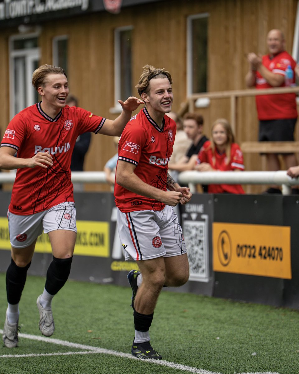 Our goal scorers today. ❤️

🔴⚪️⚫️ #UpTheChats