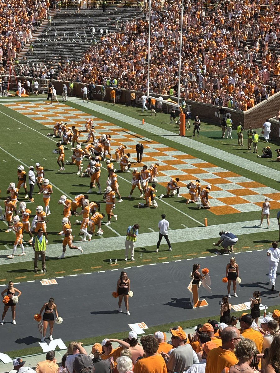 DRVawl's tweet image. Jesus is all that matters.