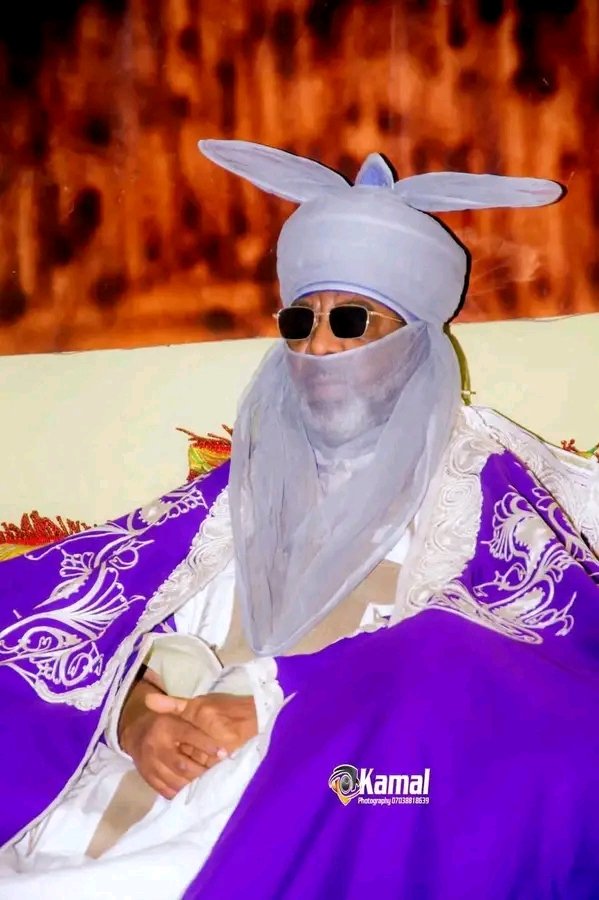 Gaba salamu baya salamu.
Taka lafiya. 
Ka taka ko Ina gonarka ce. 
✊💪