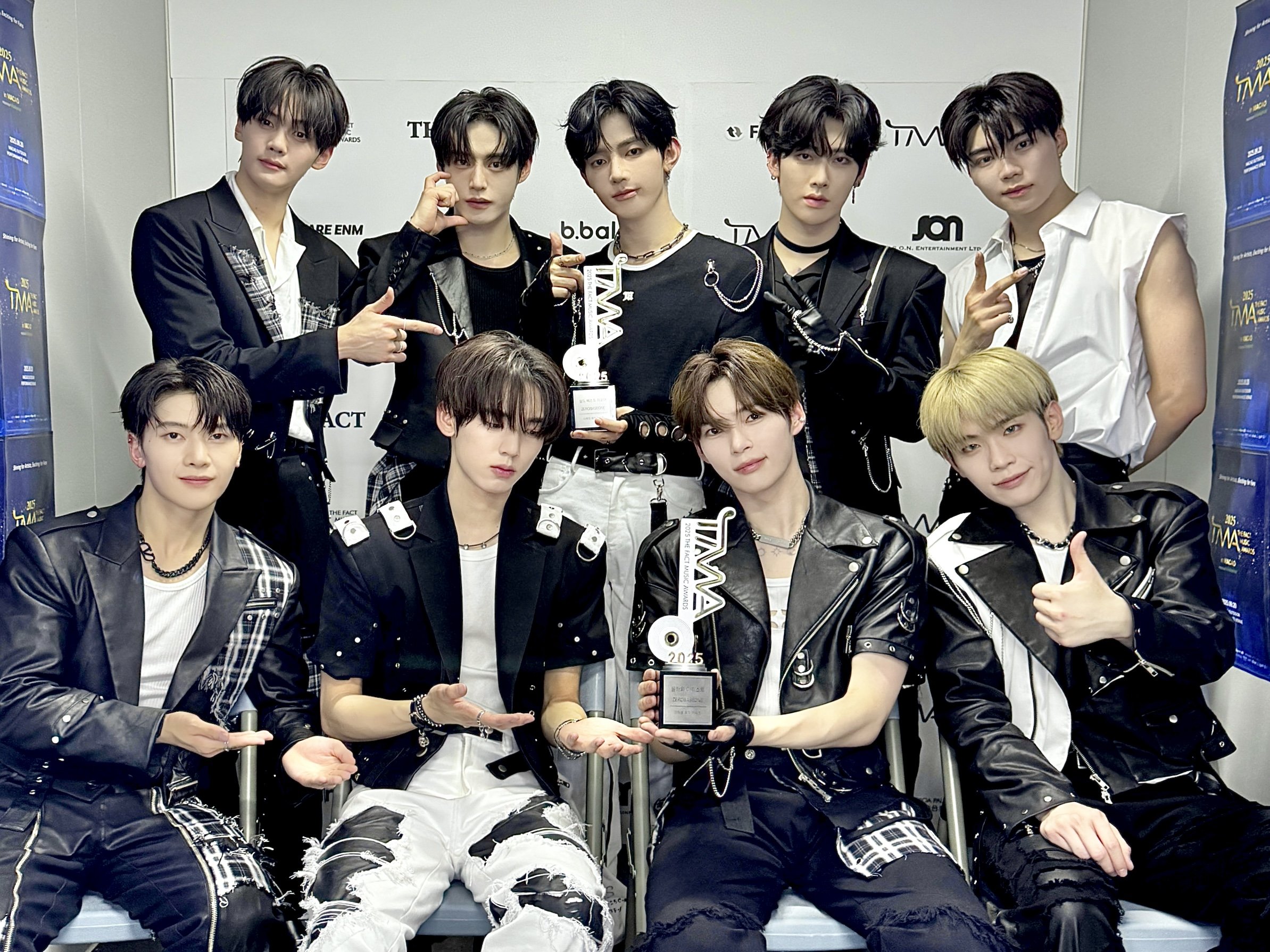 ZEROBASEONE – World Best Performer, Artist of the Year