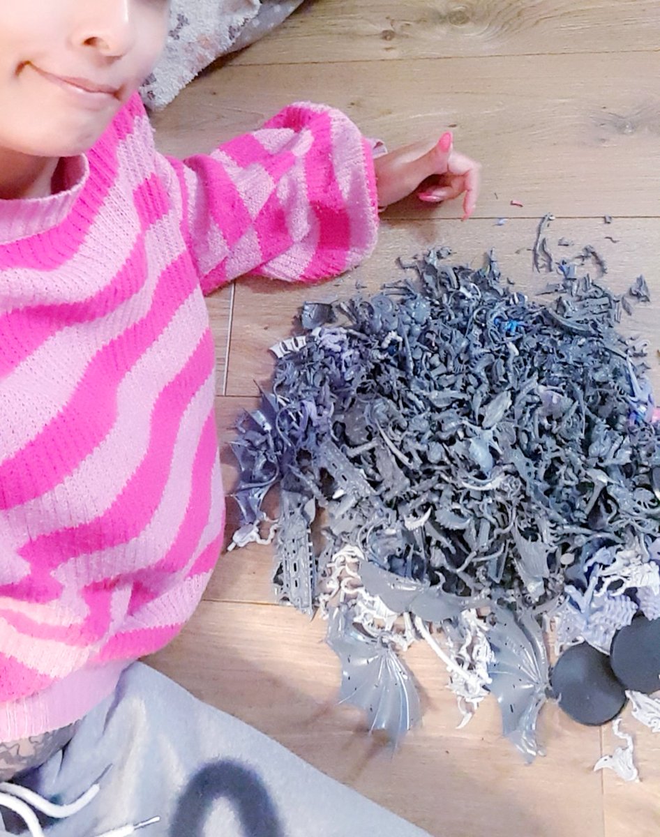 Yazzkull tweet media