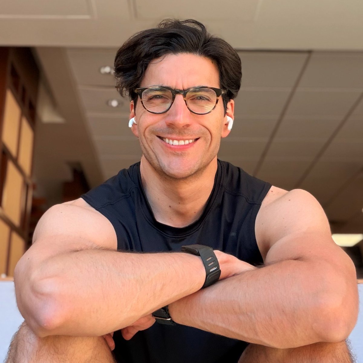 DrMauricioGon's tweet image. More dumbbells
Less drama
More lentils
Less drama
More rosuvastatin
Less drama