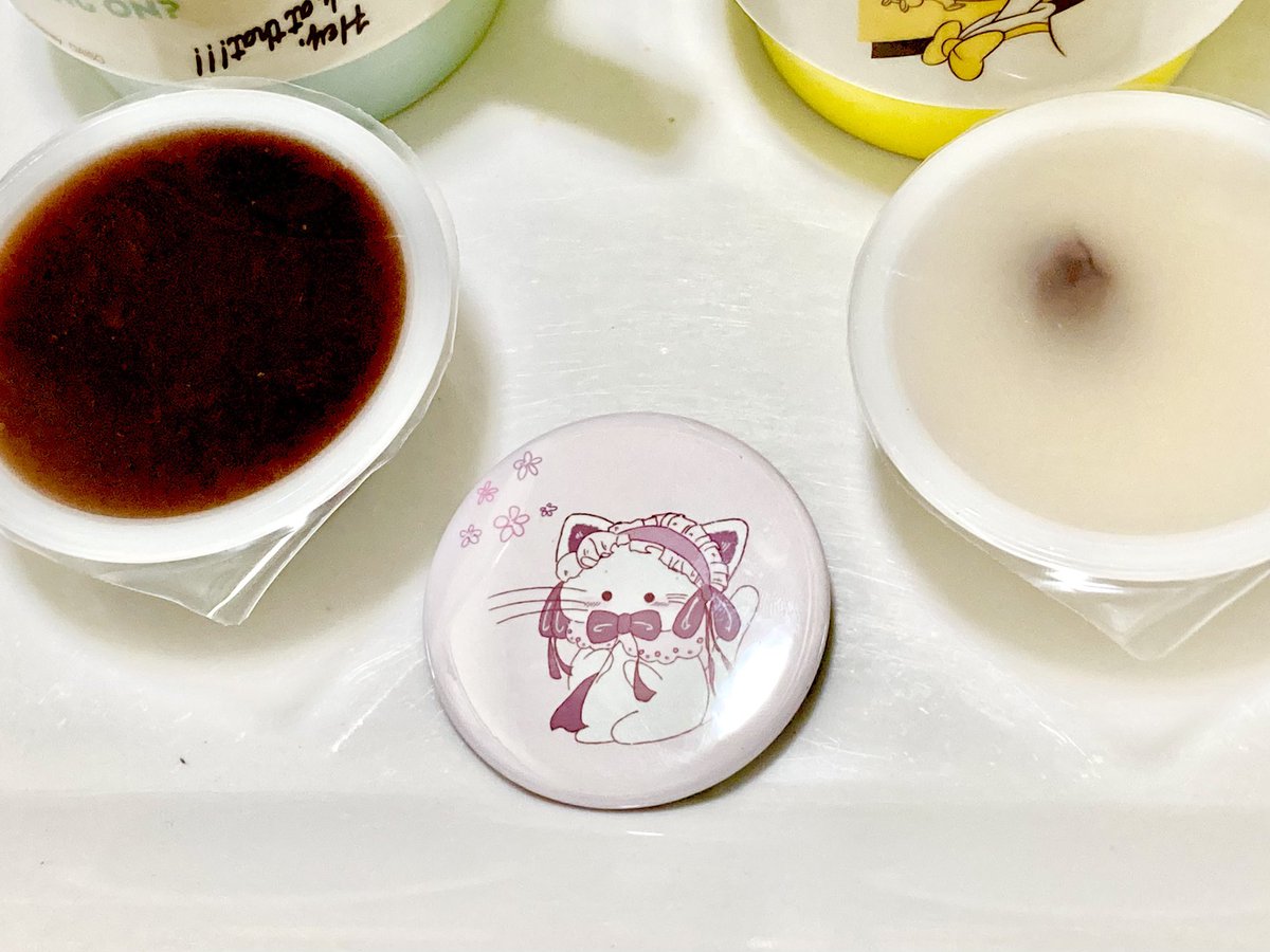 イラストレーターやってる
可愛い妹ちゃん
あまゆき<a href="/yuki_snow0707/">あまゆき@まったり</a>
2つ頼んでたグッズの缶バッチが先に到着
ステッカーが先だと思ってたから
ちょっと意外だった

これが1番あまゆきっぽいキャラクター
こいつが側にいるから
神奈川で九州で離れてても
どこでも一緒感でよろしいよろしい