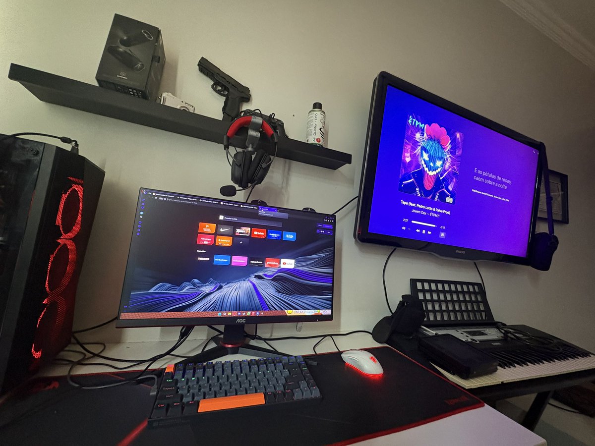 nandoio2k's tweet photo. chave dms musica na tv https://t.co/xmiahFPKyL