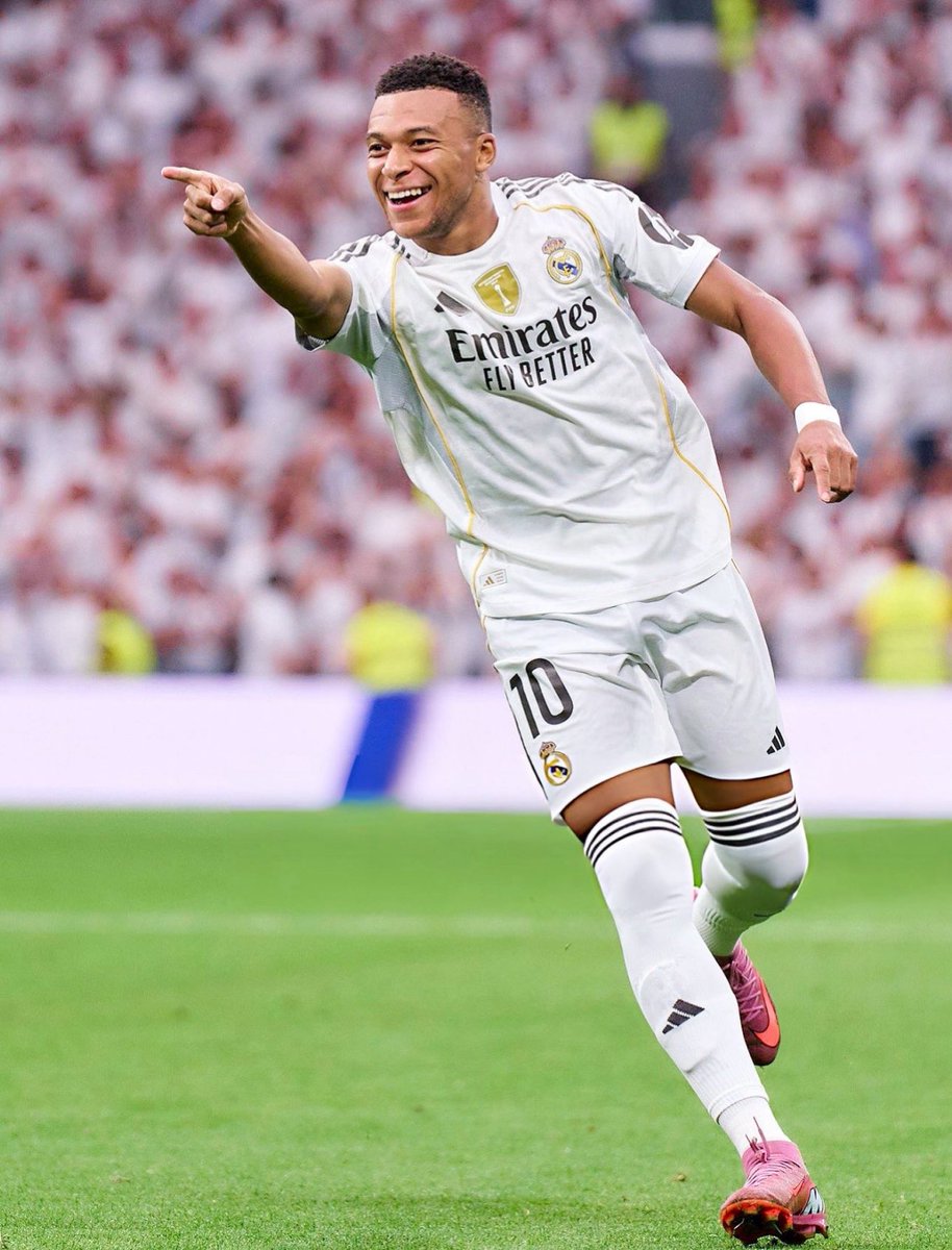 Life in Madrid, look at that smile. 😂🤍