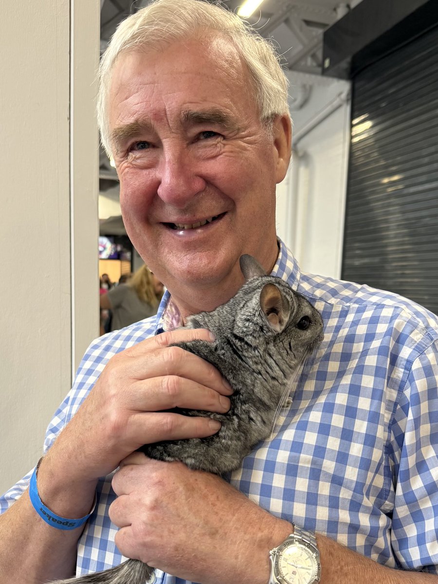 linwright17's tweet image. A great day at The London Pet Show, Olympia.
We are doing it all again tomorrow so come and say hello