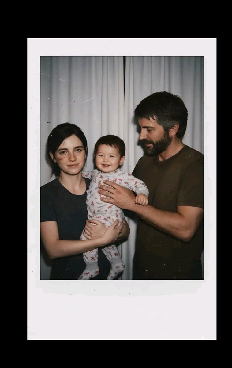 WikiLastOfUsES's tweet image. Lo siento, tenía que hacerlo...

#TheLastofUs #Polaroid