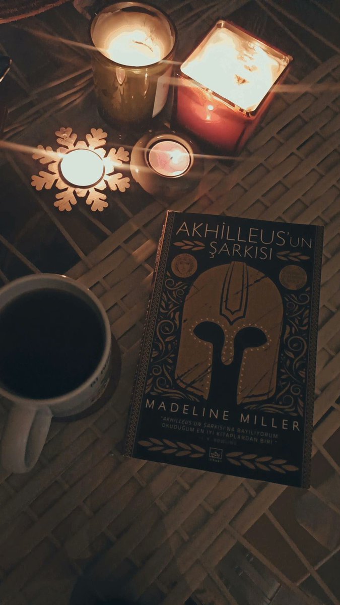 Tek başınalığın sarhoş edici hafifliği içinde, neşe doluydum.

#AkhilleusunŞarkısı #MadelineMiller
#alinti #edebiyat 

📚🦉🌼