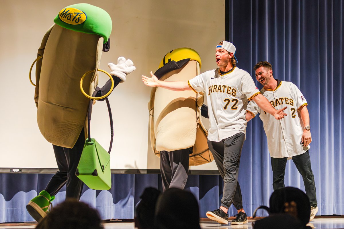 Pirates Charities tweet media