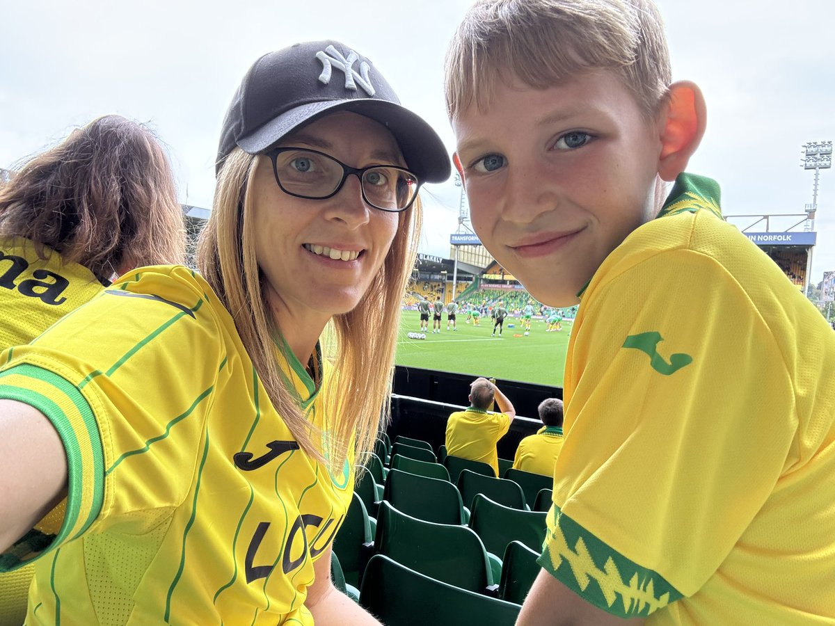 HazelSaddington's tweet photo. I had a nice day out with my eldest 💛 but that was it 😂Norwich were absolutely off it, a poor performance and I am left fully dreading 5/10 at 12pm 🫠 https://t.co/RGGLEAzwz2
