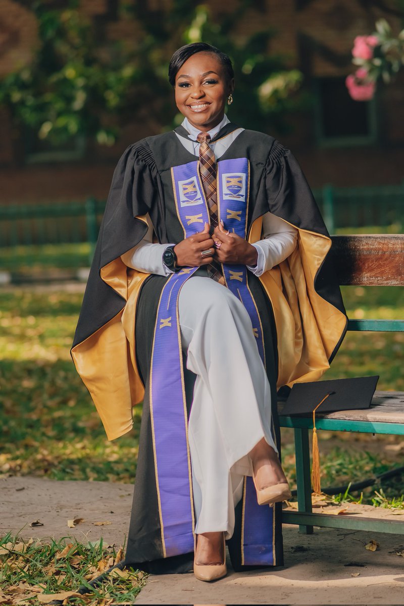 Cee_Zee13's tweet photo. GOD WRITES THE BEST STORIES!

He works everything together for my good, beautifully and complete and His timing is intricately accurate 👌❤️🎓.

#MSc
#DigitalMarketingManagement
#ZCAS https://t.co/C0i7DgfvF9