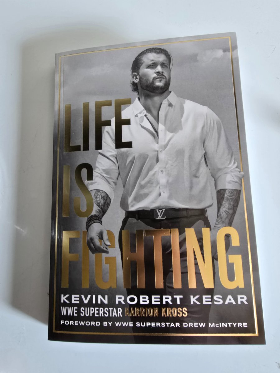 JiCNetwork's tweet photo. @realKILLERkross So incredibly stoked to read your book! Already a chapter down! #KillerFuckingKross https://t.co/alSitrrBvf