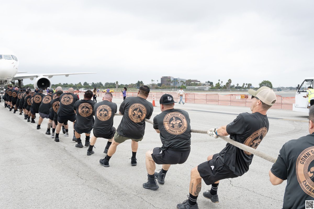 letr4sosc's tweet image. Still smiling from last weekend’s Plane Pull at JetZero Long Beach Airport? 💪✈️ The energy, the teamwork, the joy, it was unforgettable. Relive the magic through our event photos!
📸 flic.kr/s/aHBqjCuxA1
#WeAreSOSC #LETR4SOSC #PlanePull #LongBeach