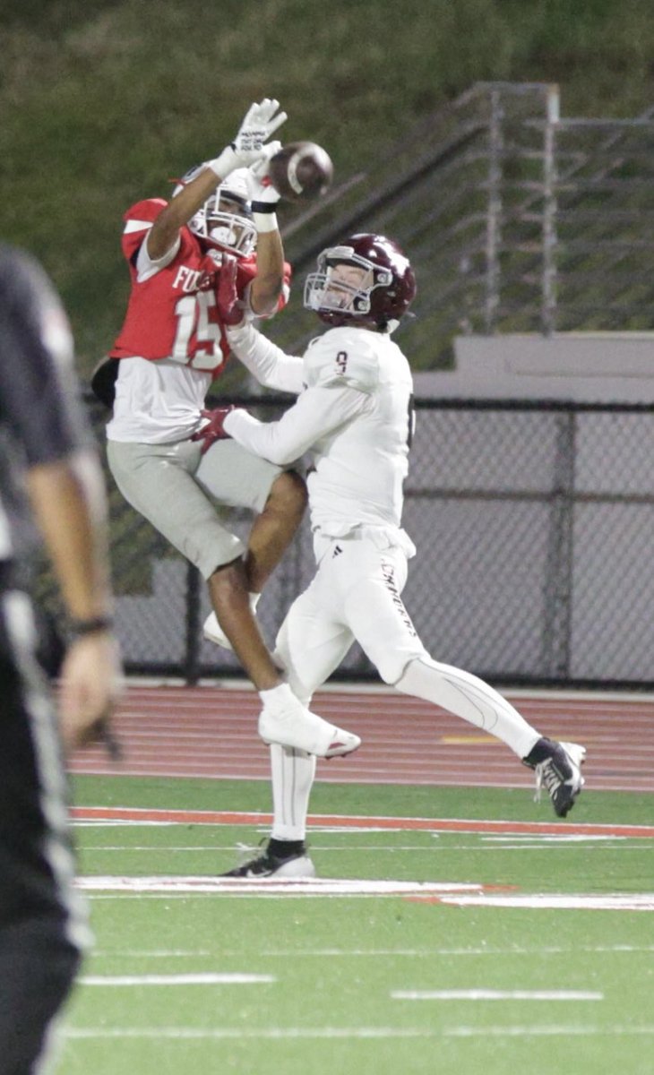 NKaravedas's tweet image. Proud of Our Guys! 🏈
- 2 INTs
- Multiple PBUs

We challenged them to "Make More Plays " and they RESPONDED! 

High ceiling for this group #BestGroup #BG #RollTribe @Jonoven_S 
📸 Carlos Rivera