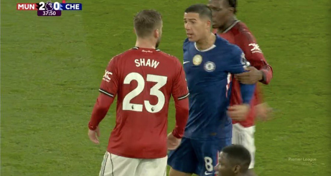 UTDTrey's tweet image. CRY BITCH😂😂😂