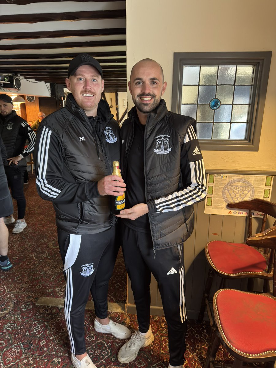 Today’s MOM is that baldy boy Travis Richards. First half hat trick ⚽️⚽️⚽️
