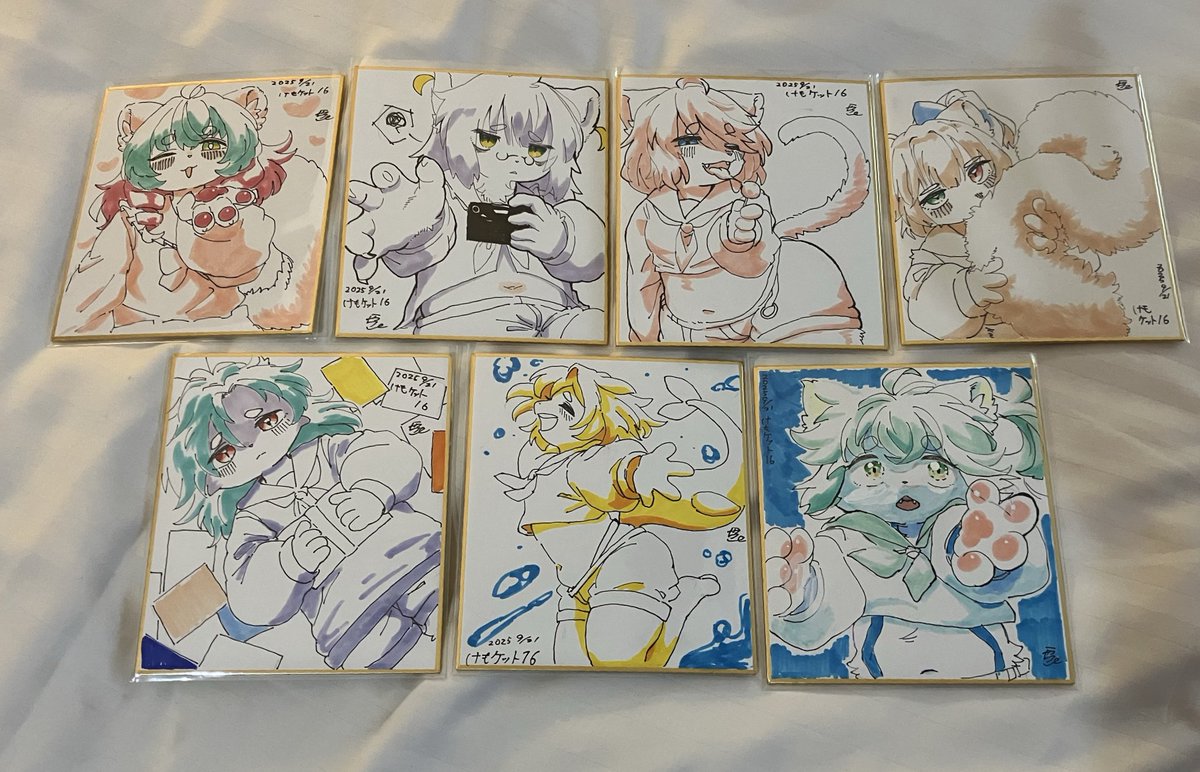 色紙こんな感じになります！
前半後半でキャラが違うのでお気をつけください！