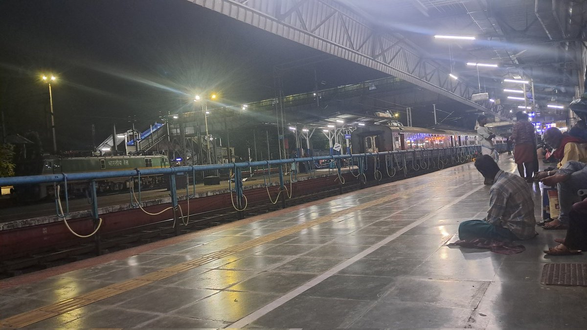 ആരൊക്കെ ഈ സ്റ്റേഷൻ ഏതാണ് എന്ന് കണ്ടുപിടിക്കും?